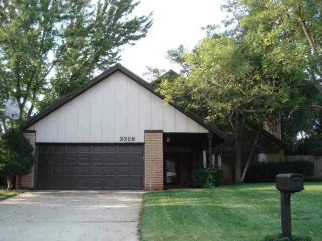2328 NW 121st St, Oklahoma City, OK 73120 - photo 1