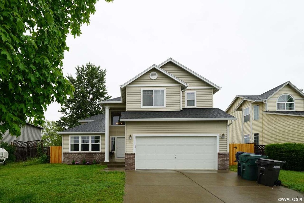 1353 S 6th St, Independence, OR 97351 - photo 1