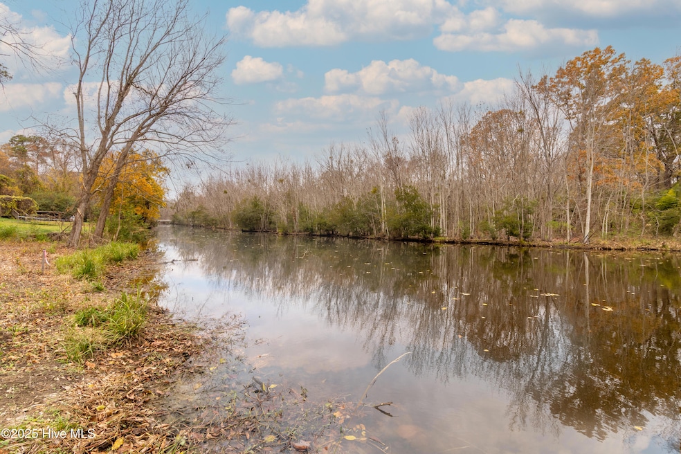 122 Montpelier Dr, Edenton, NC 27932 - photo 1
