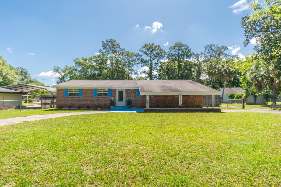 1115 Pangola Dr, Jacksonville, FL 32205 - photo 1