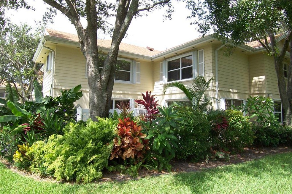 Your tropical hide-away!