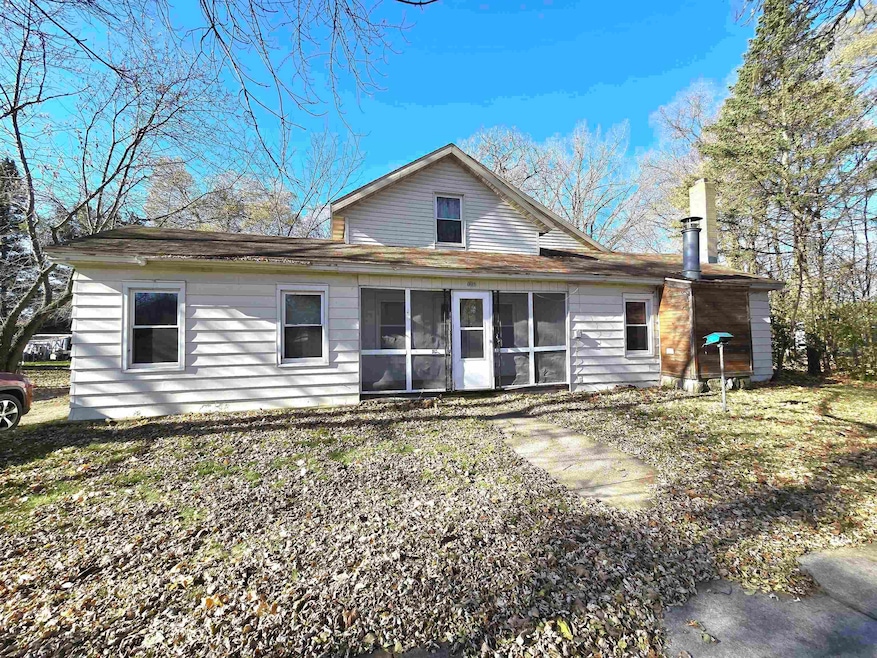 315 S Main St, Plainfield, WI 54966 - photo 1