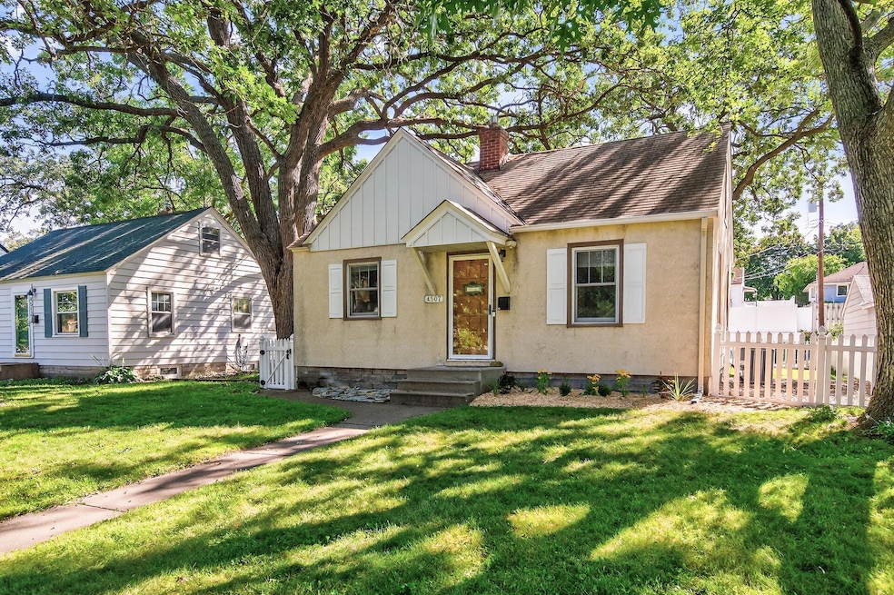 4507 5th St NE, Columbia Heights, MN 55421 - photo 1