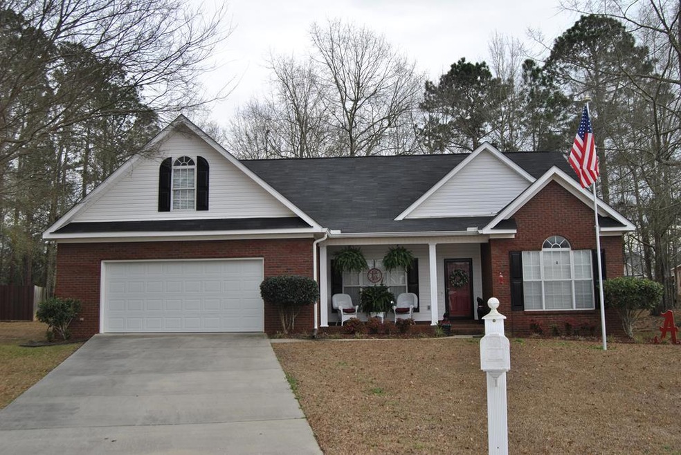 126 Winthrop Ct, Dothan, AL 36305 - photo 1