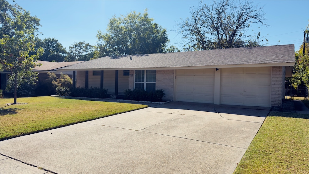 For Rent $2,300/month