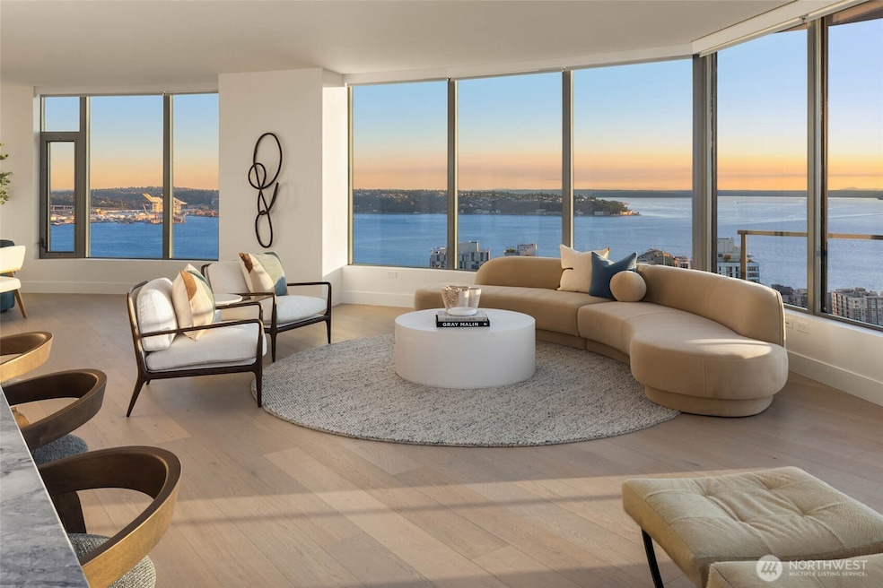 For Sale $3,900,000