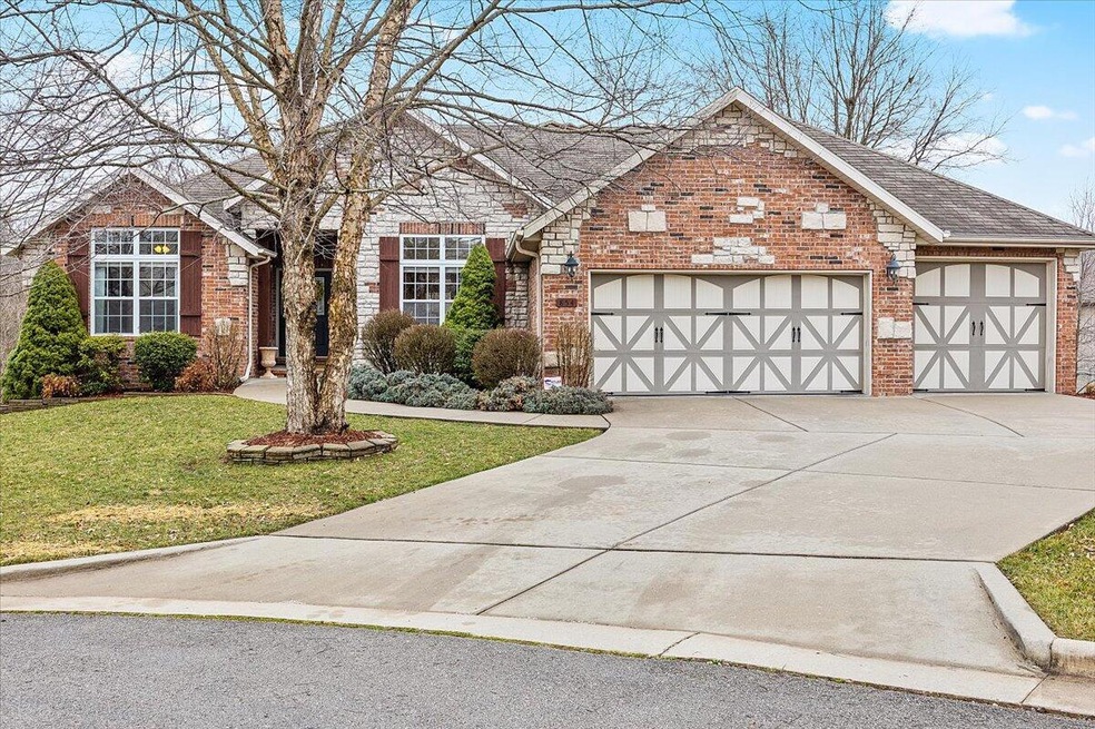 854 Scenic View Ct, Nixa, MO 65714 - photo 1