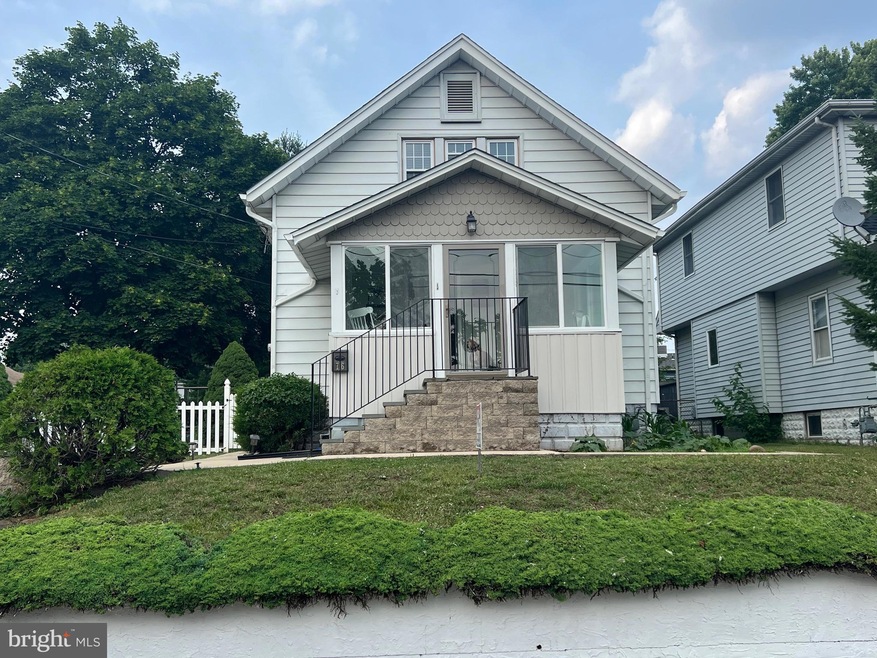 76 Knight Ave, Runnemede, NJ 08078 - photo 1