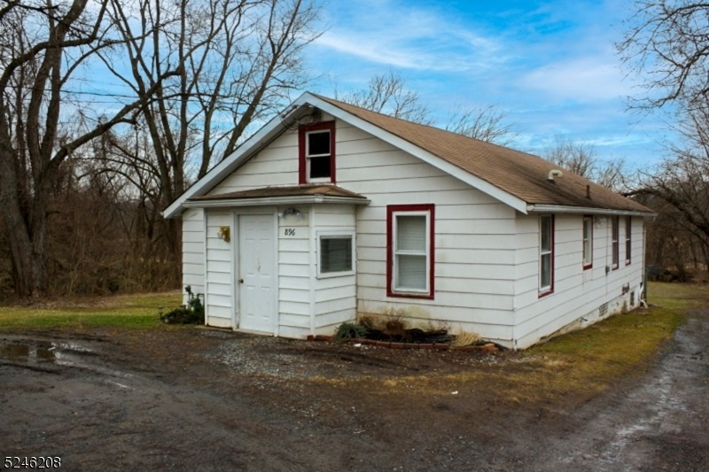 Sold $260,000 • Co-Listing Agent