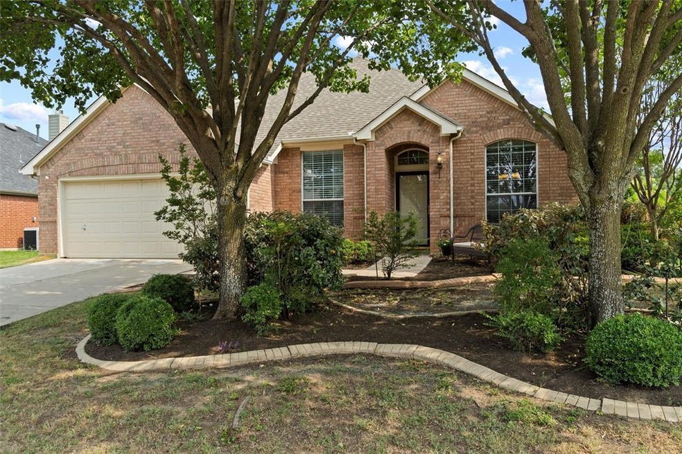 2705 Valencia Ln, Denton, TX 76210 - photo 1