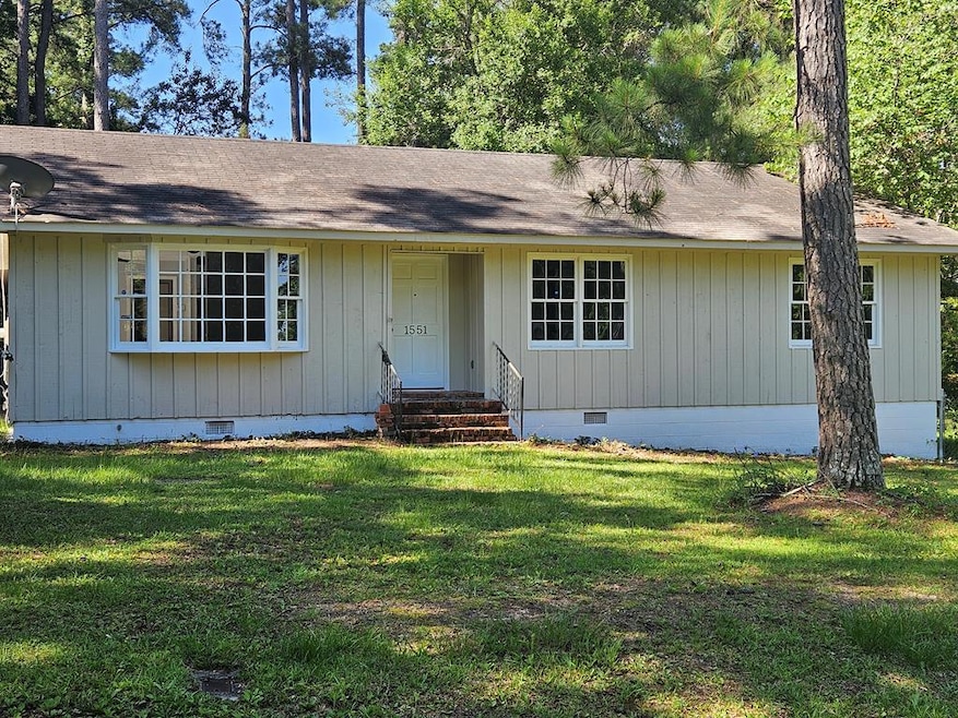 1551 N Pinetree Blvd, Thomasville, GA 31792 - photo 1