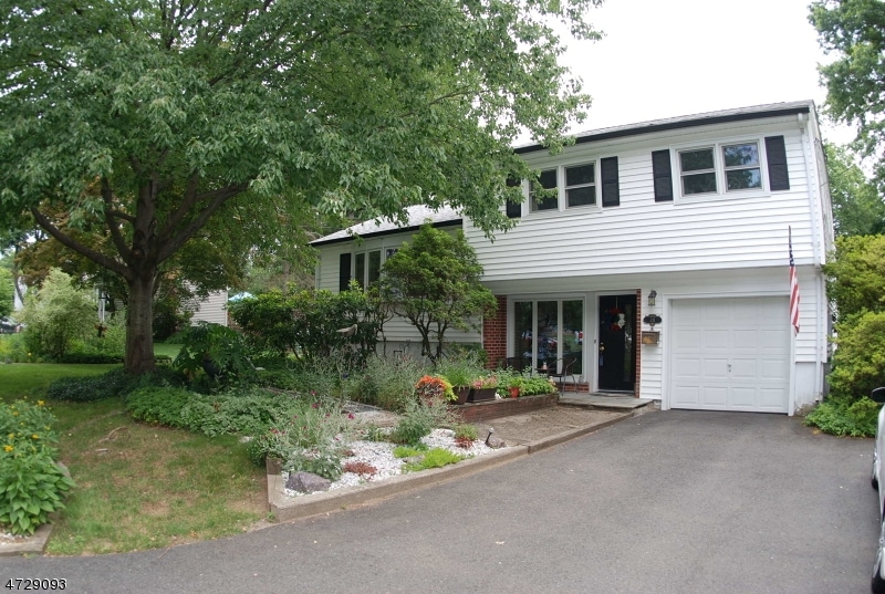 28 Crown Rd, Boonton, NJ 07005 - photo 1