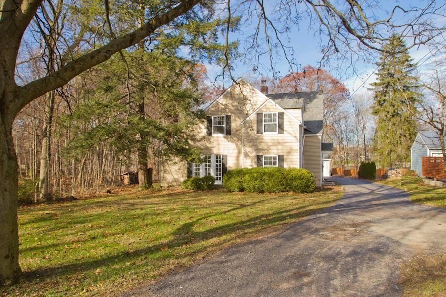 7901 Flint Road-44