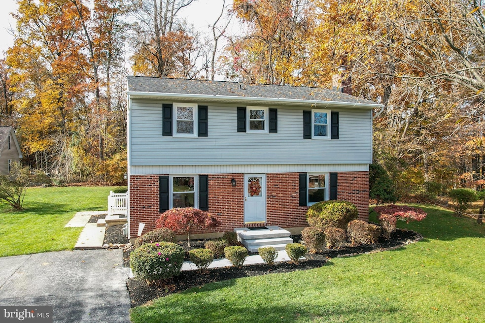 Under Contract $579,900 • Co-Listing Agent