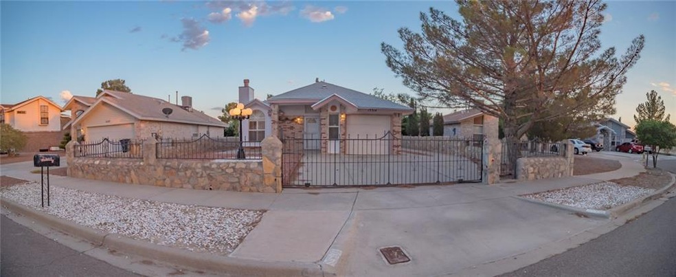 15314 Northport Ct, Horizon City, TX 79928 - photo 1