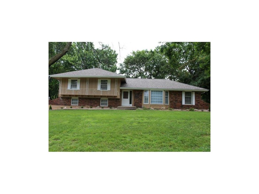Welcome Home!  Great curb appeal!