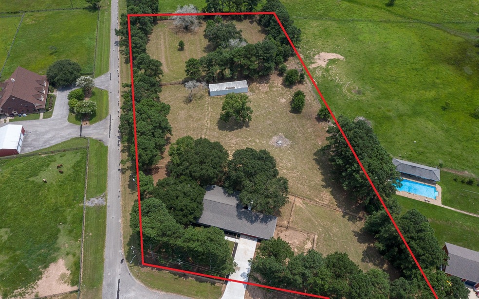 29203 Chaparral Rd, Hockley, TX 77447 - photo 1