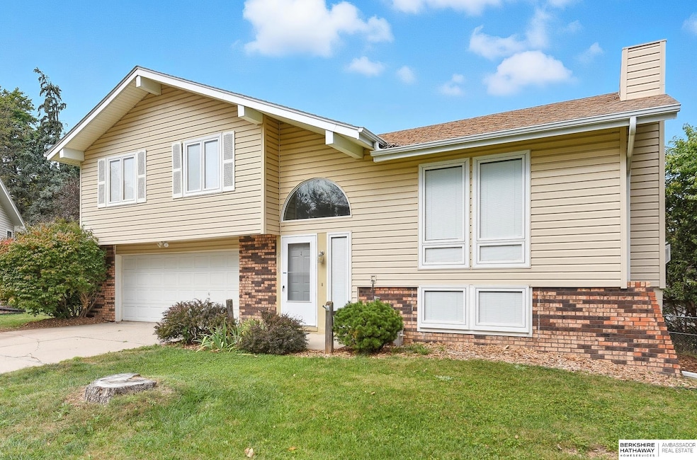 2118 N 125th Cir, Omaha, NE 68164 - photo 1