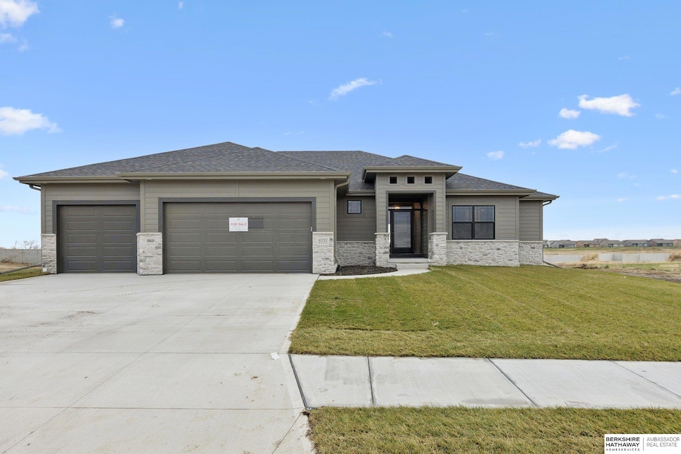 6131 S 215th St, Elkhorn, NE 68022 - photo 1