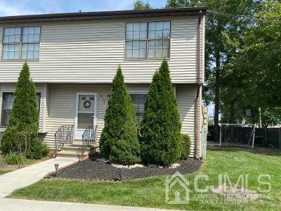 115 Willett Ave unit 8A, South River, NJ 08882 - photo 1