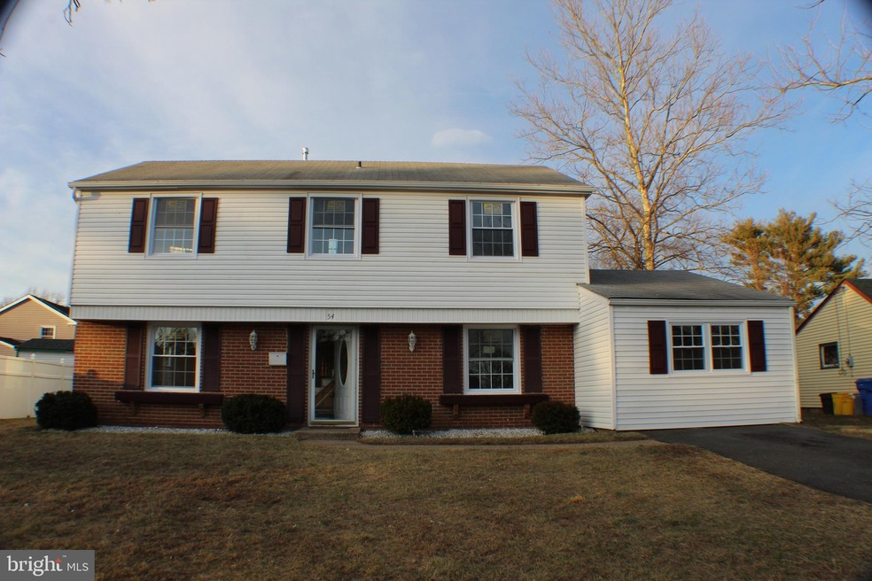 54 Bendix Ln, Willingboro, NJ 08046 - photo 1