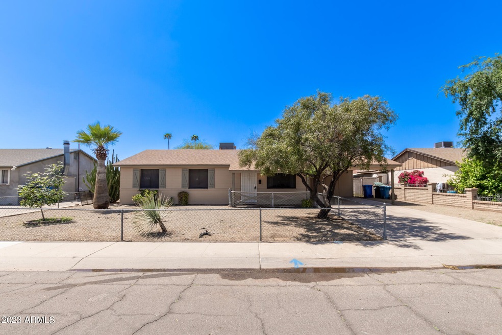 1622 N 56th Ave, Phoenix, AZ 85035 - photo 1