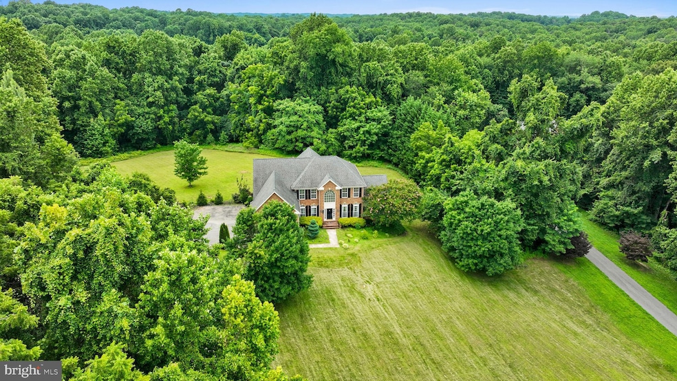 Sold $825,000