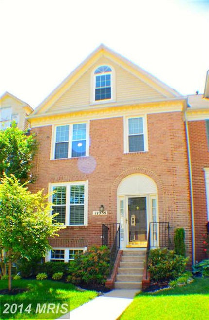 11955 Thurloe Dr, Lutherville Timonium, MD 21093 - photo 1