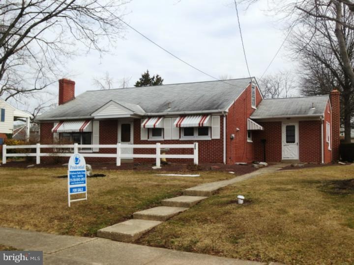 209 Penn Ave, Souderton, PA 18964 - photo 1