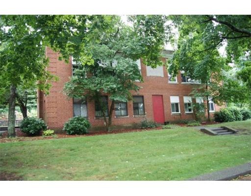 13 Harding St unit 7, South Grafton, MA 01560 - photo 1