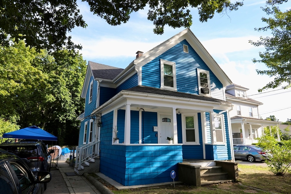 Pending $534,900 • Co-Listing Agent