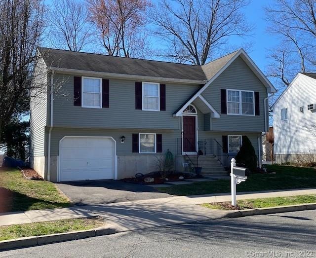 69 Saint Monicas Ave, Hartford, CT 06120 - photo 1