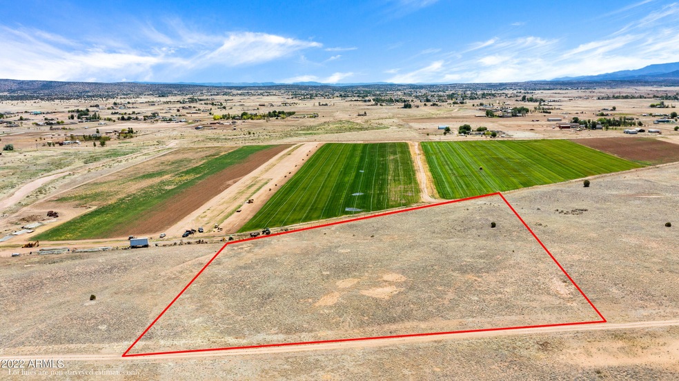 26275 N Andrea Ln, Paulden, AZ 86334 - photo 1