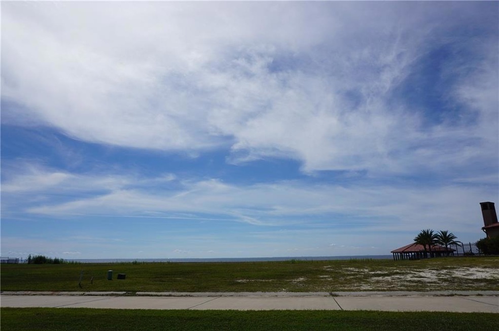 FRONT LOT VIEW