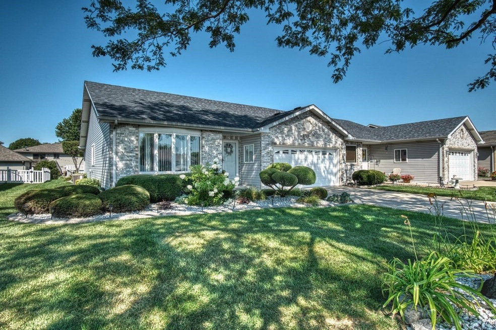 1430 Rokosz Ln, Dyer, IN 46311 - photo 1