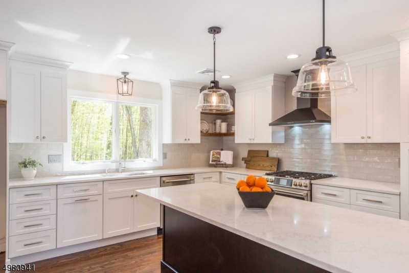 78 Mountainside Rd, Mendham, NJ 07945 - photo 1