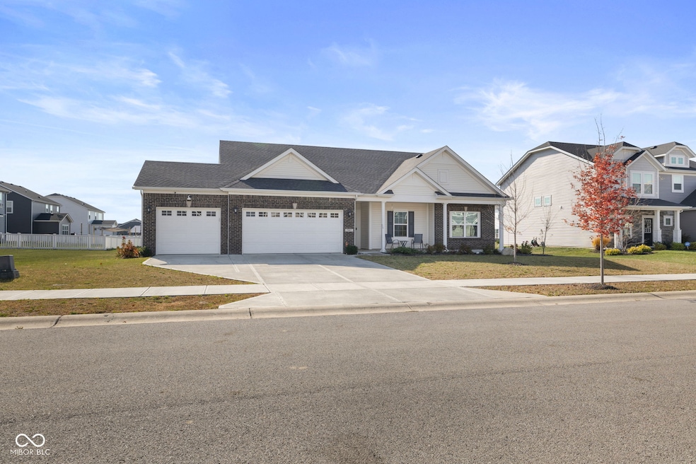 Pending $355,000 • Co-Listing Agent