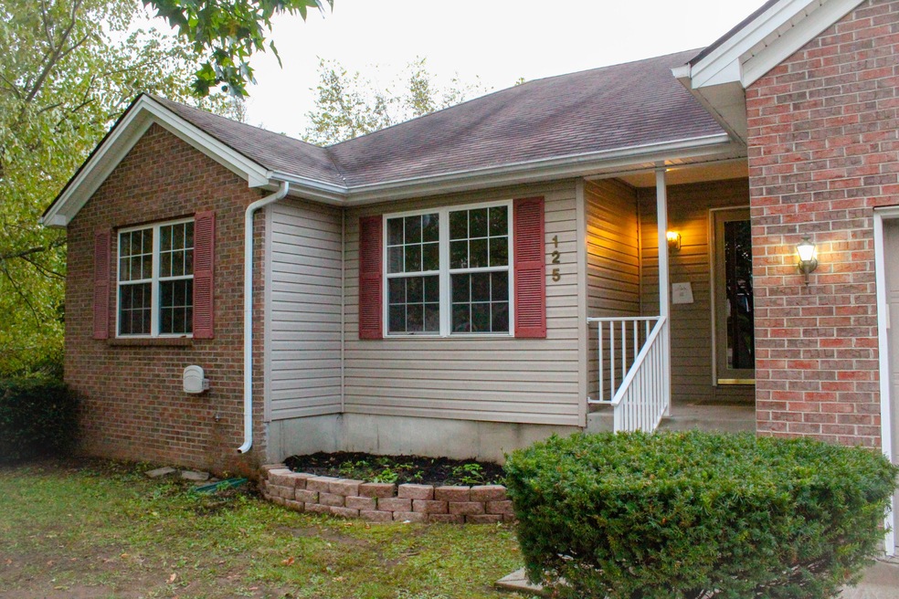 125 Crest Ct, Nicholasville, KY 40356 - photo 1