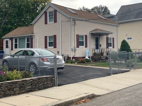 5 Oliver St, Somerville, MA 02145 - photo 1