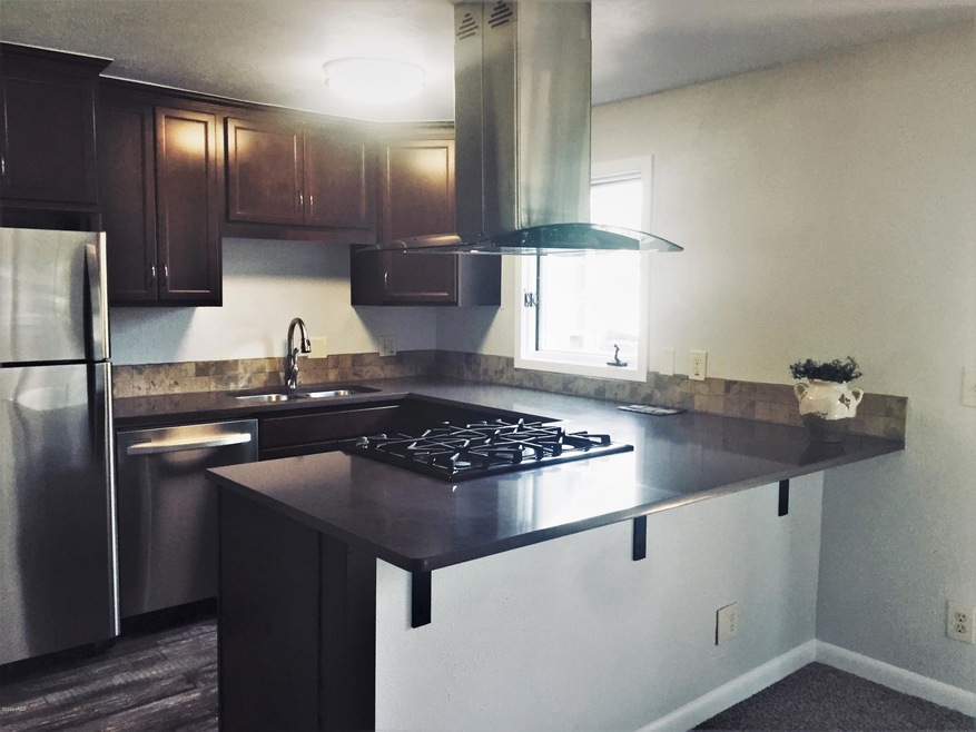 2019 799 Deer Blvd-main