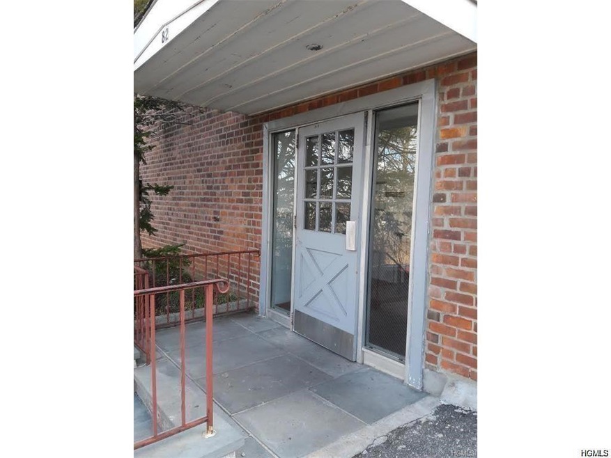 82 Gavin St unit 2B, Yonkers, NY 10701 - photo 1
