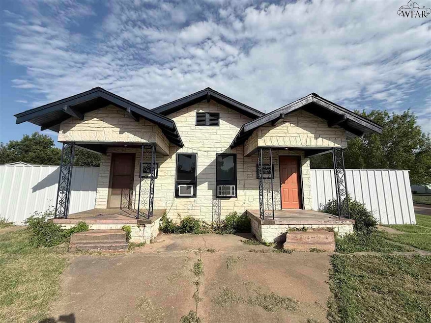 For Rent $745/month • Co-Listing Agent