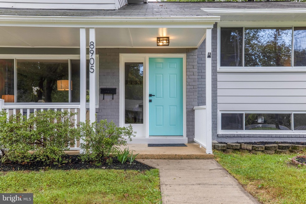 8905 Vernon View Dr, Alexandria, VA 22308 - photo 1