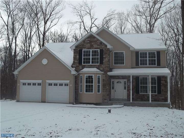 5111 Hiffletrayer Rd, Green Lane, PA 18054 - photo 1