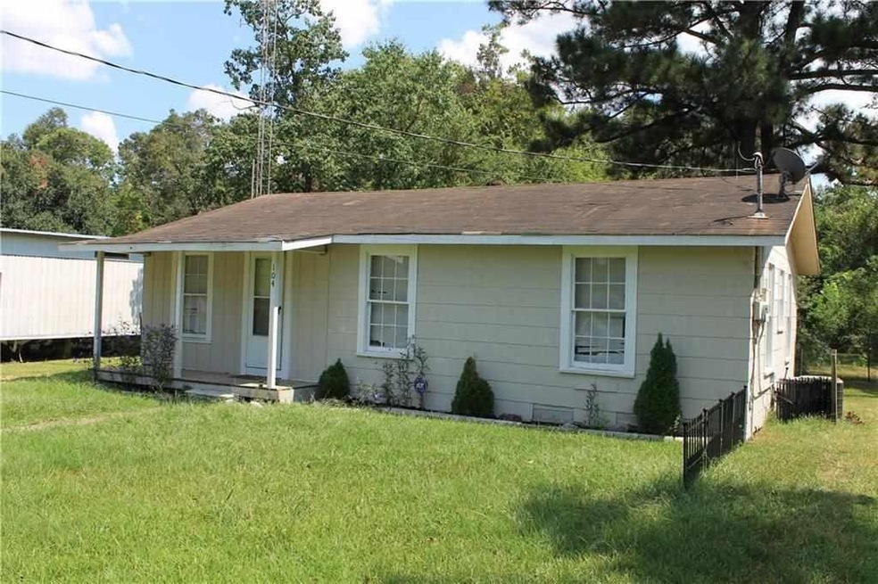 104 Brooks St, Pineville, LA 71360 - photo 1
