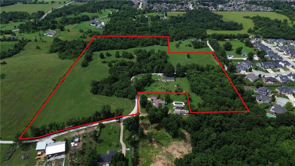 671 Sands Rd, Cave Springs, AR 72718 - photo 1