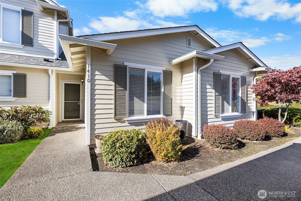 Ground Floor Condo, No Steps!