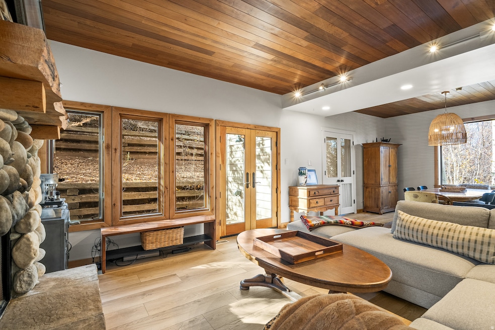 1445 Crescent Rd, Park City, UT 84060 - photo 1