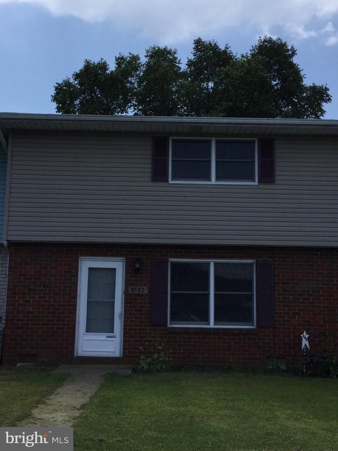 3582 Gregway Dr, Chambersburg, PA 17202 - photo 1