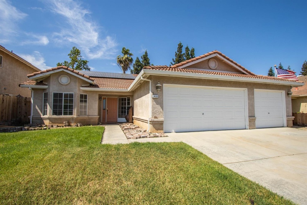 2410 Naturewood Dr, Oakdale, CA 95361 - photo 1